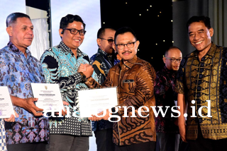 389d8d01-0014-4ec8-8ca9-3916b58fee34_Kecil.png