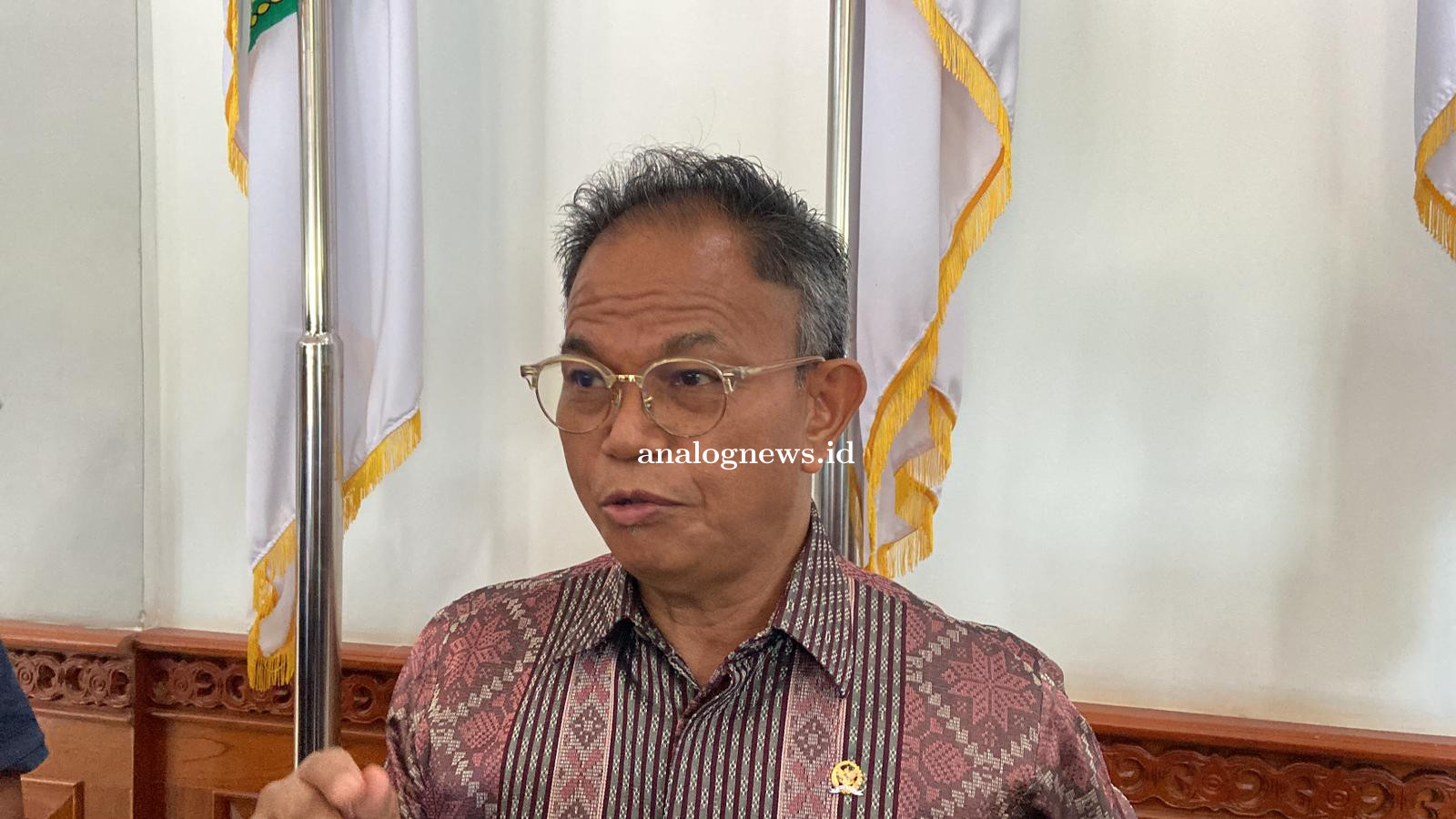 Anggota_DPRD_Kutai_Timur,_Yusuf_T_Silambi.jpg