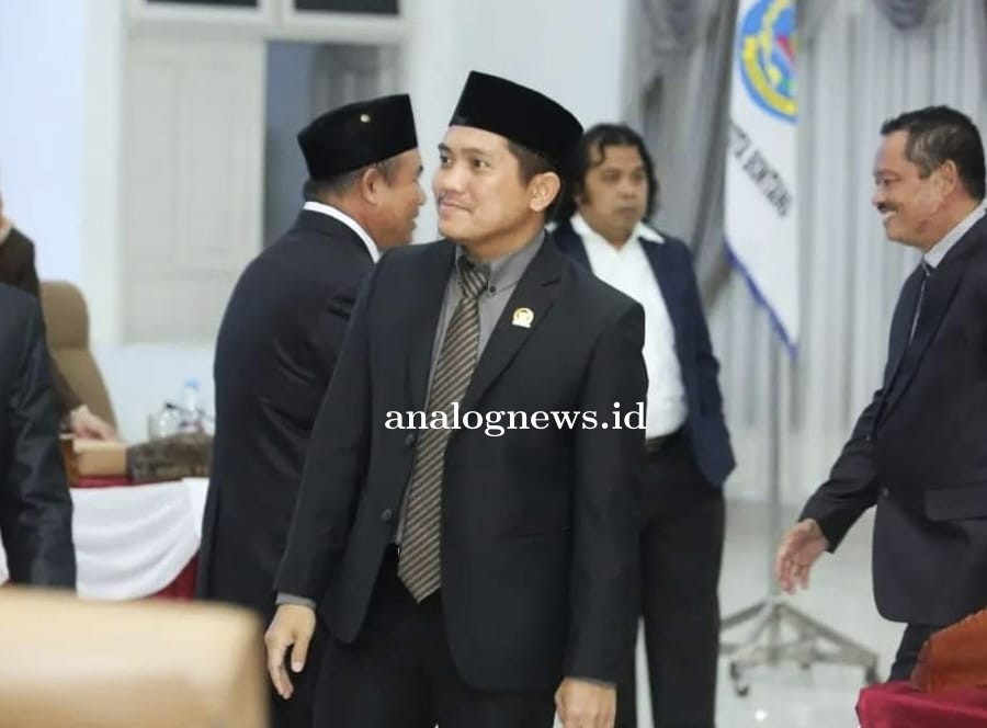 Berikut Pesan Keta DPRD ke Sekwan yang Baru