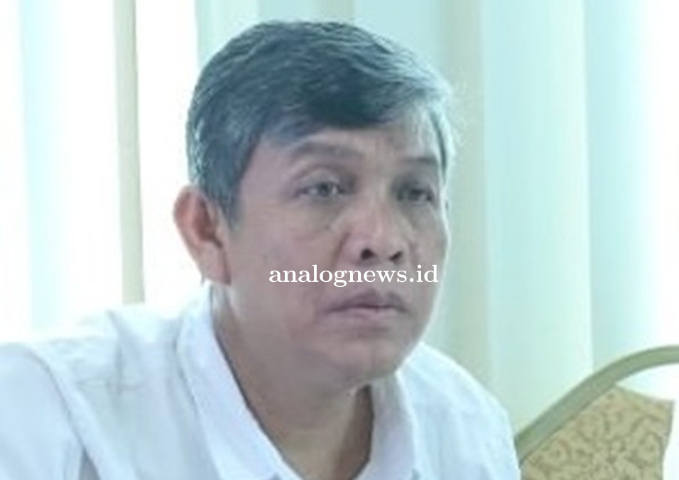 Thohiron Imbau Sekolah di PPU Hentikan Penjualan Buku
