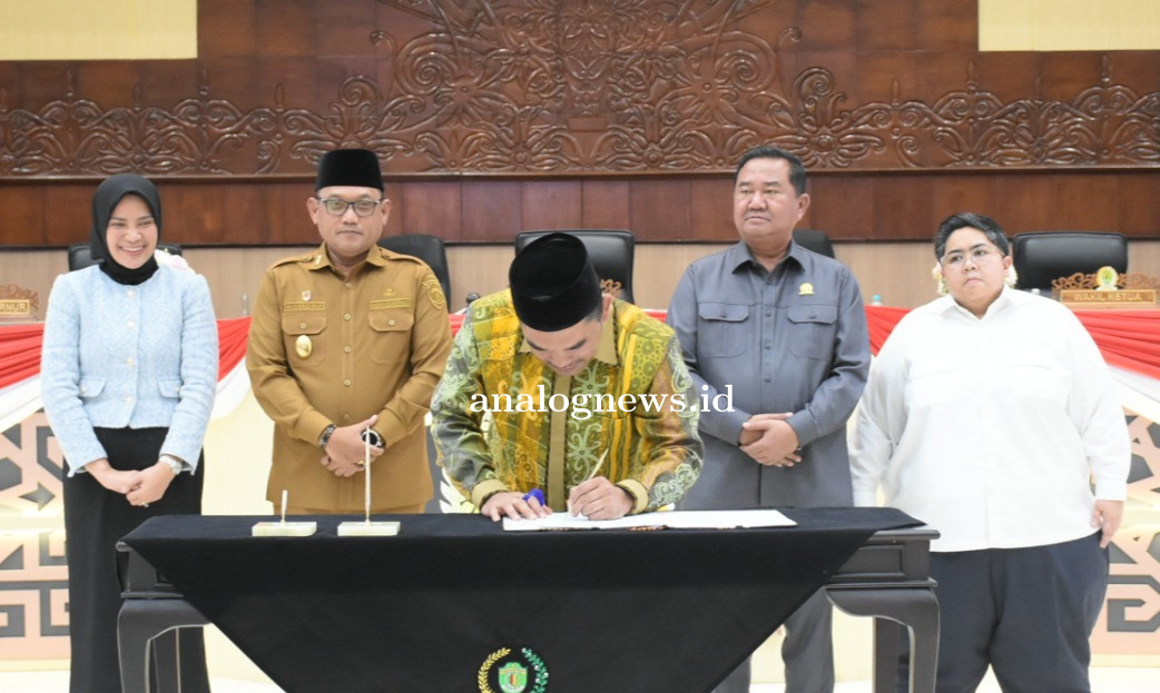 DPRD Kaltim Sahkan Ranperda Pertanggungjawaban Pelaksanaan APBD 2024
